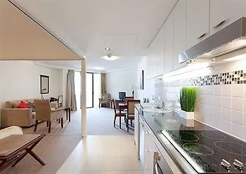 Ocean Views Resort Caloundra 4*,  Australia