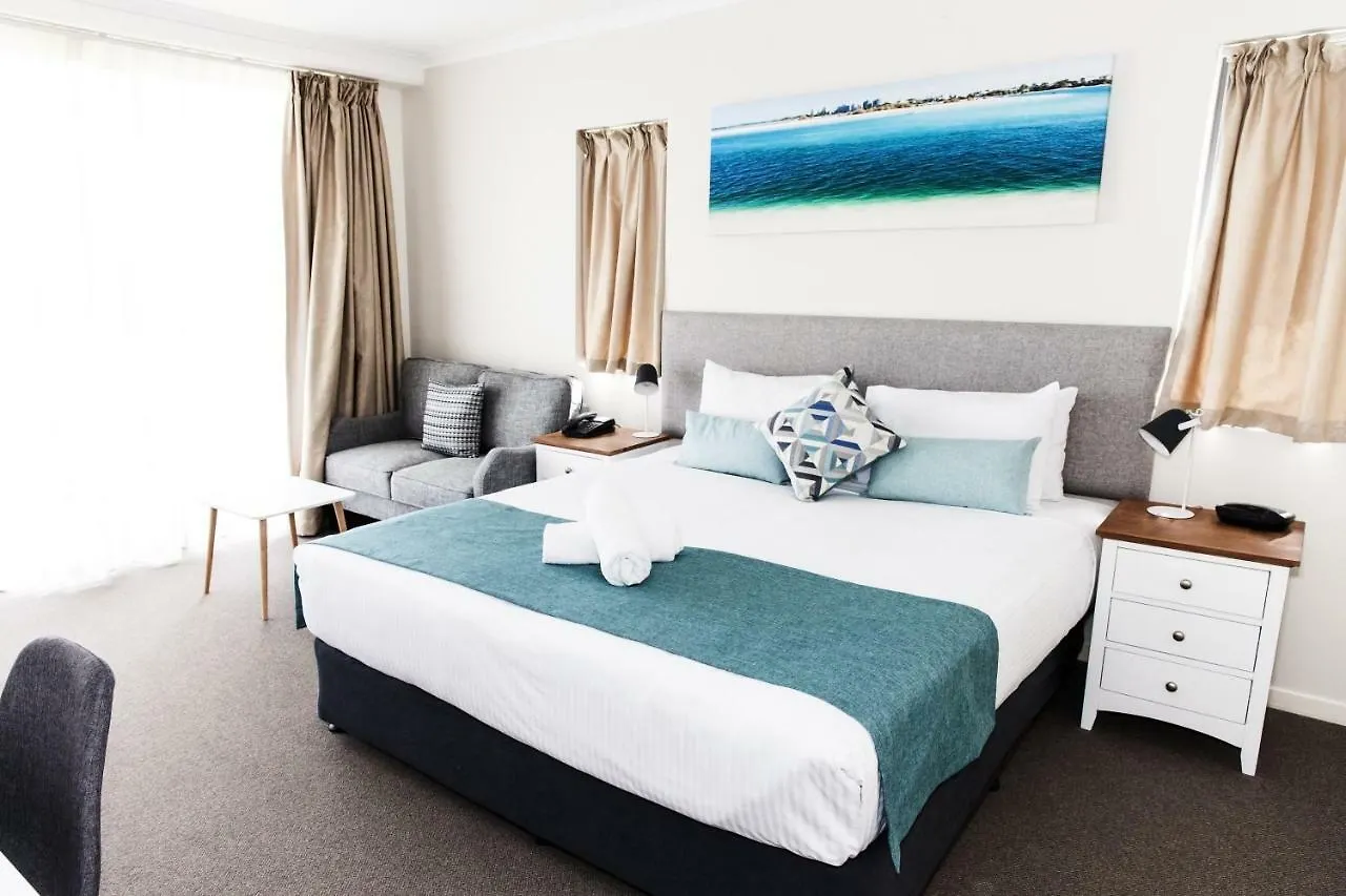 ****  Ocean Views Resort Caloundra Australia